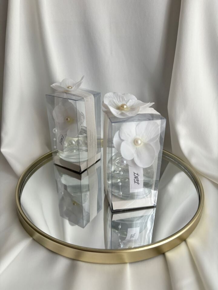 İnci Detaylı Ortanca Çiçekli Cam Kolonya Şişesi-Nikah,Nişan Hediyeliği